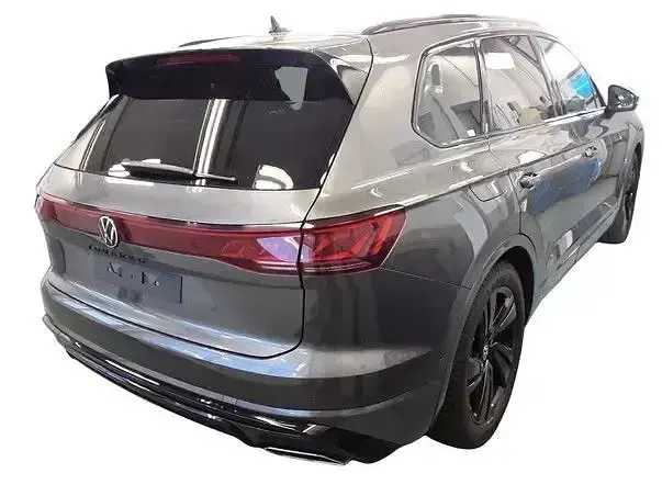 Gebraucht VW Touareg R-line 286 PS (210 kW) 2025 Grau SUV