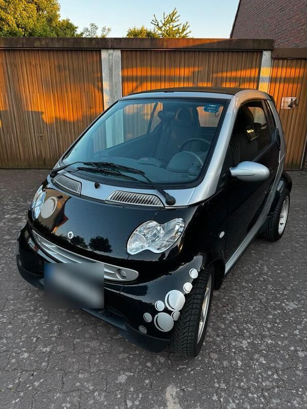 Schwarz Gebraucht 2003 Smart ForTwo Cabrio Cabrio | 2.200 € (Fairer Preis) - Bild 1/4