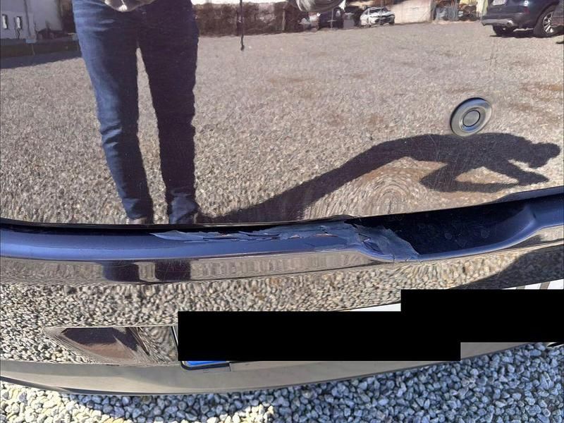 Second-hand Mazda 2 75 CP (55 kW) 2011 Negru Hatchback