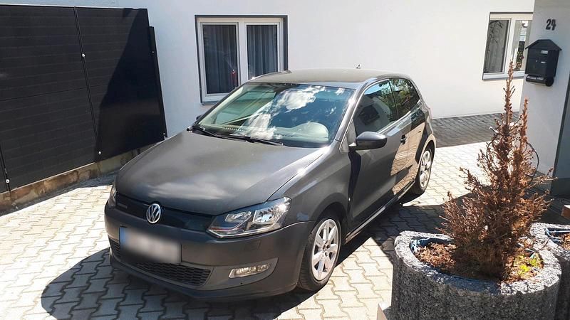 Gebraucht VW Polo 105 PS (77 kW) 2014 Grau Kleinwagen