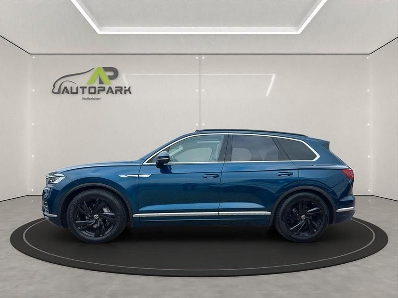 Gebraucht VW Touareg Elegance 286 PS (210 kW) 2019 Blau SUV