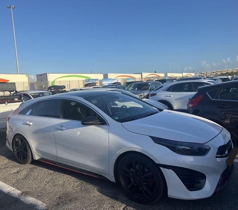 Gebraucht Kia ProCeed GT 204 PS (150 kW) 2023 Weiß Kombi