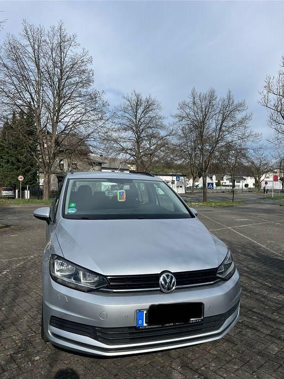 Gebraucht VW Touran 110 PS (80 kW) 2016 Silber Van / Kleinbus