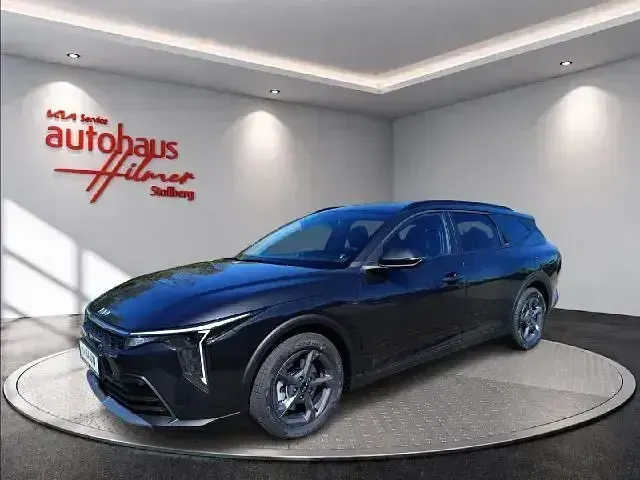 Gebraucht Kia K4 Spirit 150 PS (110 kW) 2025 Interstellar grau met. Kombi