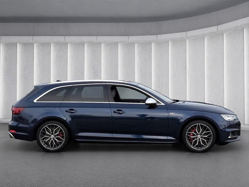 Gebraucht Audi S4 Sport 354 PS (260 kW) 2018 Blau Kombi
