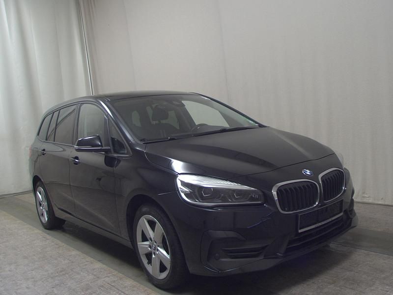 Gebraucht BMW 218 Gran Tourer Advantage 150 PS (110 kW) 2021 Schwarz Van / Kleinbus