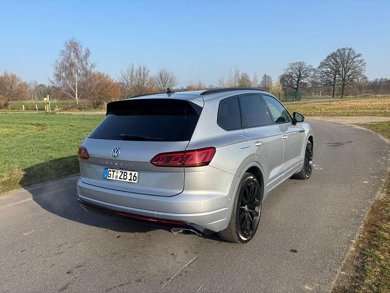 Gebraucht VW Touareg R-line 421 PS (309 kW) 2020 Silber SUV
