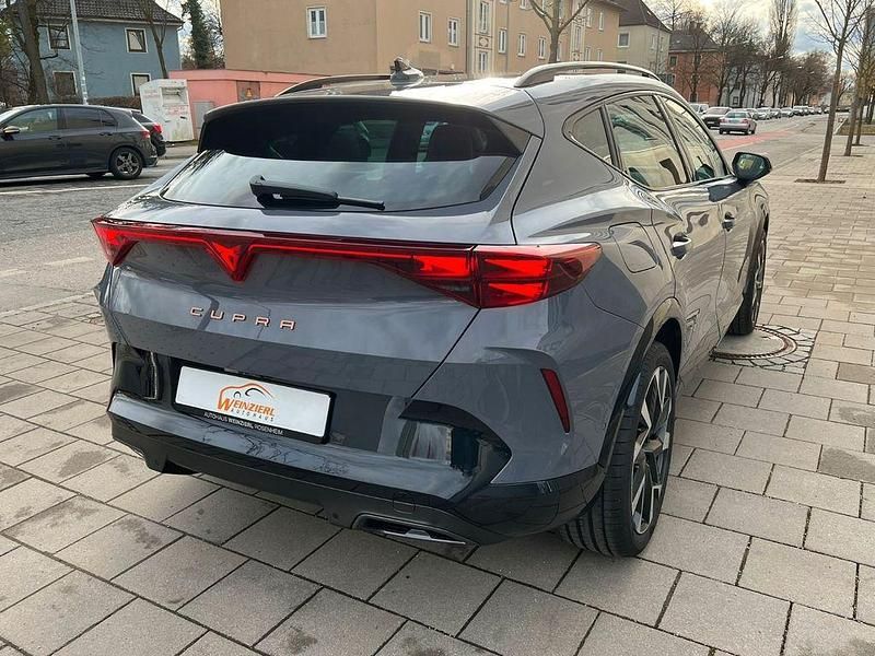 Neu Cupra Formentor 150 PS (110 kW) 2025 Grau SUV