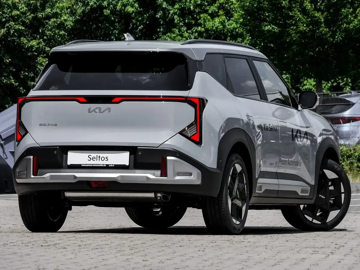 Gebraucht Kia Seltos Spirit 179 PS (131 kW) 2026 Grau SUV