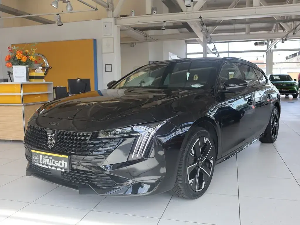 Gebraucht Peugeot 508 SW GT 131 PS (96 kW) 2024 Schwarz Kombi