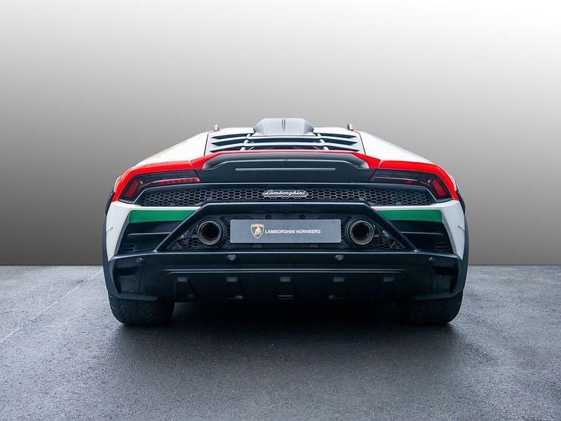 Gebraucht Lamborghini Huracán 610 PS (448 kW) 2024 Bianco monocerus Coupé