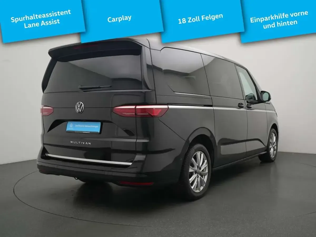 Gebraucht VW Multivan Style 150 PS (110 kW) 2025 Deep black Van / Kleinbus