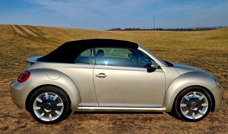 Gebraucht VW Beetle Design 105 PS (77 kW) 2013 Beige Kleinwagen