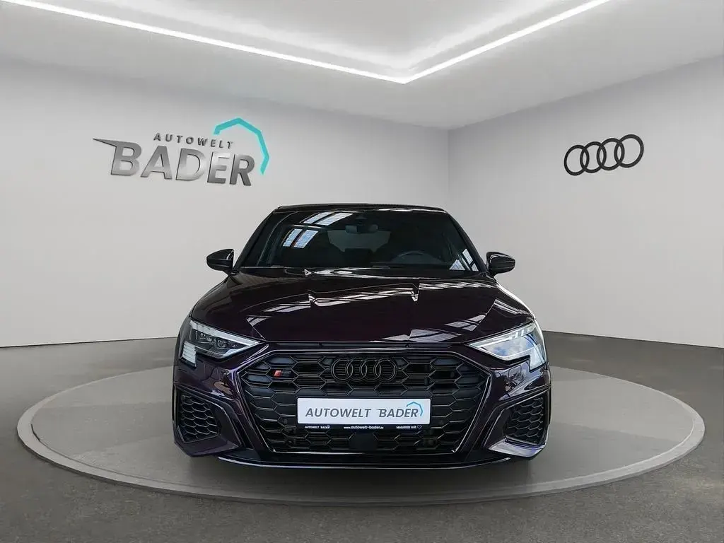 Gebraucht Audi S3 Sport 310 PS (228 kW) 2023 Violett Limousine