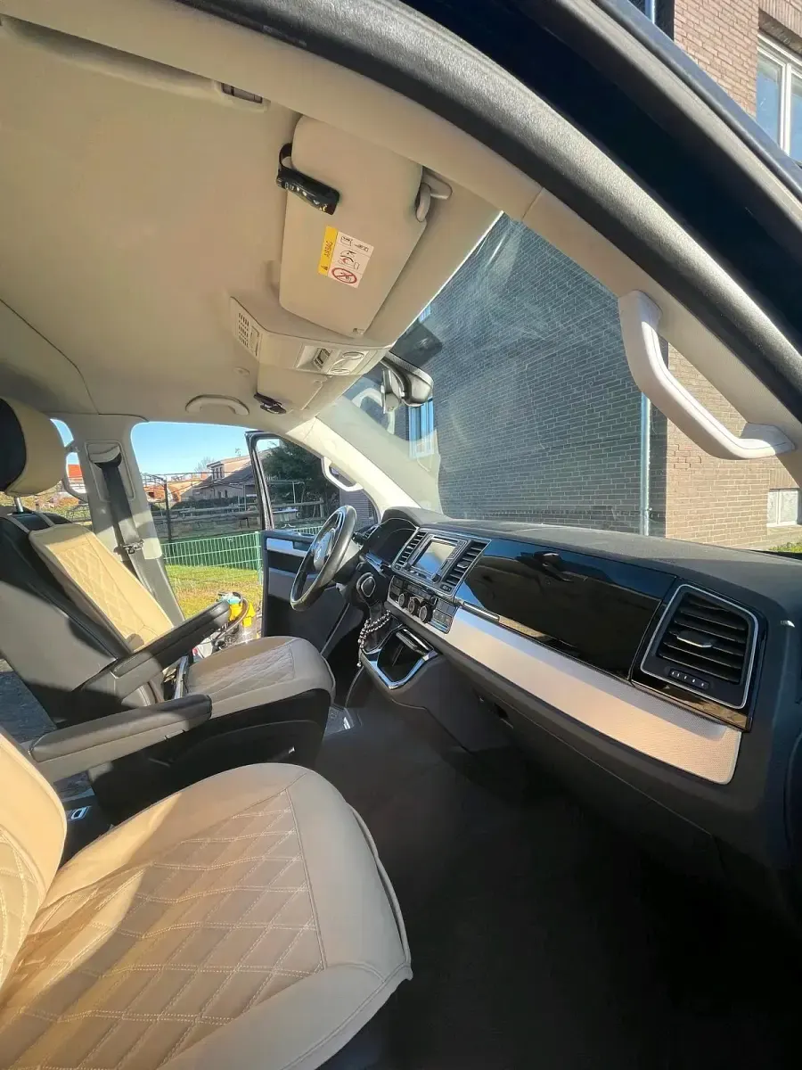Usata VW Multivan 204 CV (150 kW) 2017 Nero Monovolume