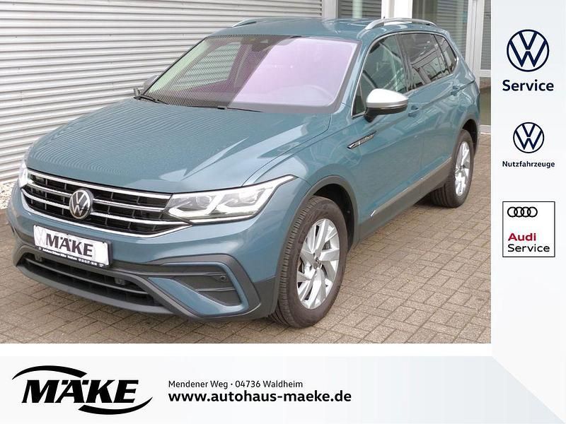 Blau Gebraucht 2022 VW Tiguan Allspace SUV | 29.650 € (Superpreis) - Bild 1/4