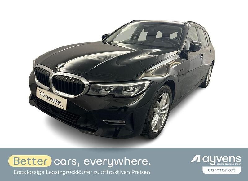 Gebraucht BMW 330e Advantage 184 PS (135 kW) 2021 Schwarz ii Kombi