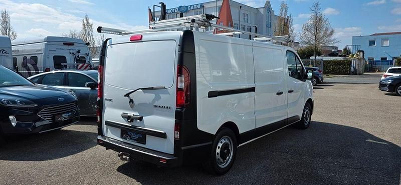 Gebraucht Renault Trafic 120 PS (88 kW) 2021 Weiß Van / Kleinbus