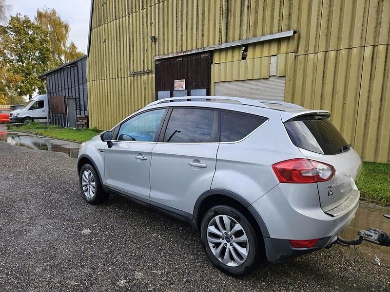 Silber Gebraucht 2009 Ford Kuga SUV | 5.500 € (Etwas zu teuer) - Bild 1/4