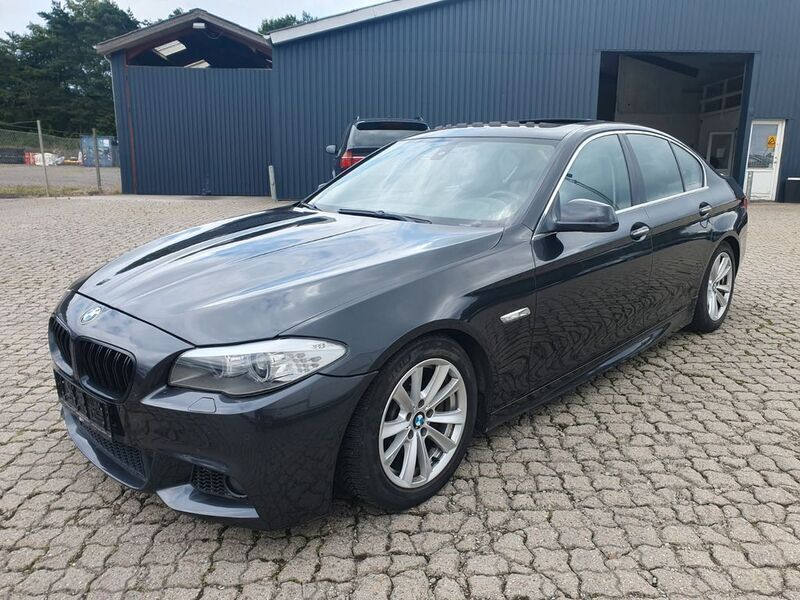 Schwarz Gebraucht 2011 BMW 528 M Sport Limousine | 6.500 € - Bild 1/4