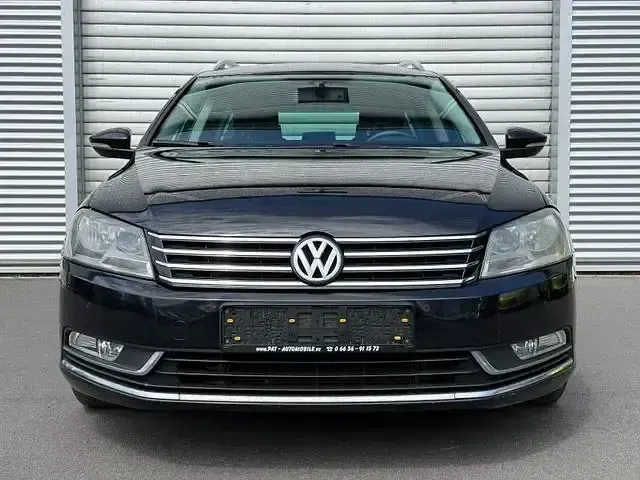 Gebraucht VW Passat Comfortline 160 PS (117 kW) 2011 Schwarz Kombi