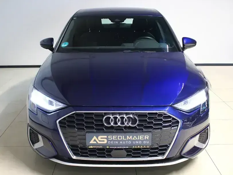 Gebraucht Audi A3 Advanced 150 PS (110 kW) 2022 Blau Limousine