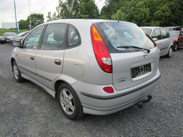 Verkauft Nissan Almera Tino 1.8 acenta., gebraucht 2005