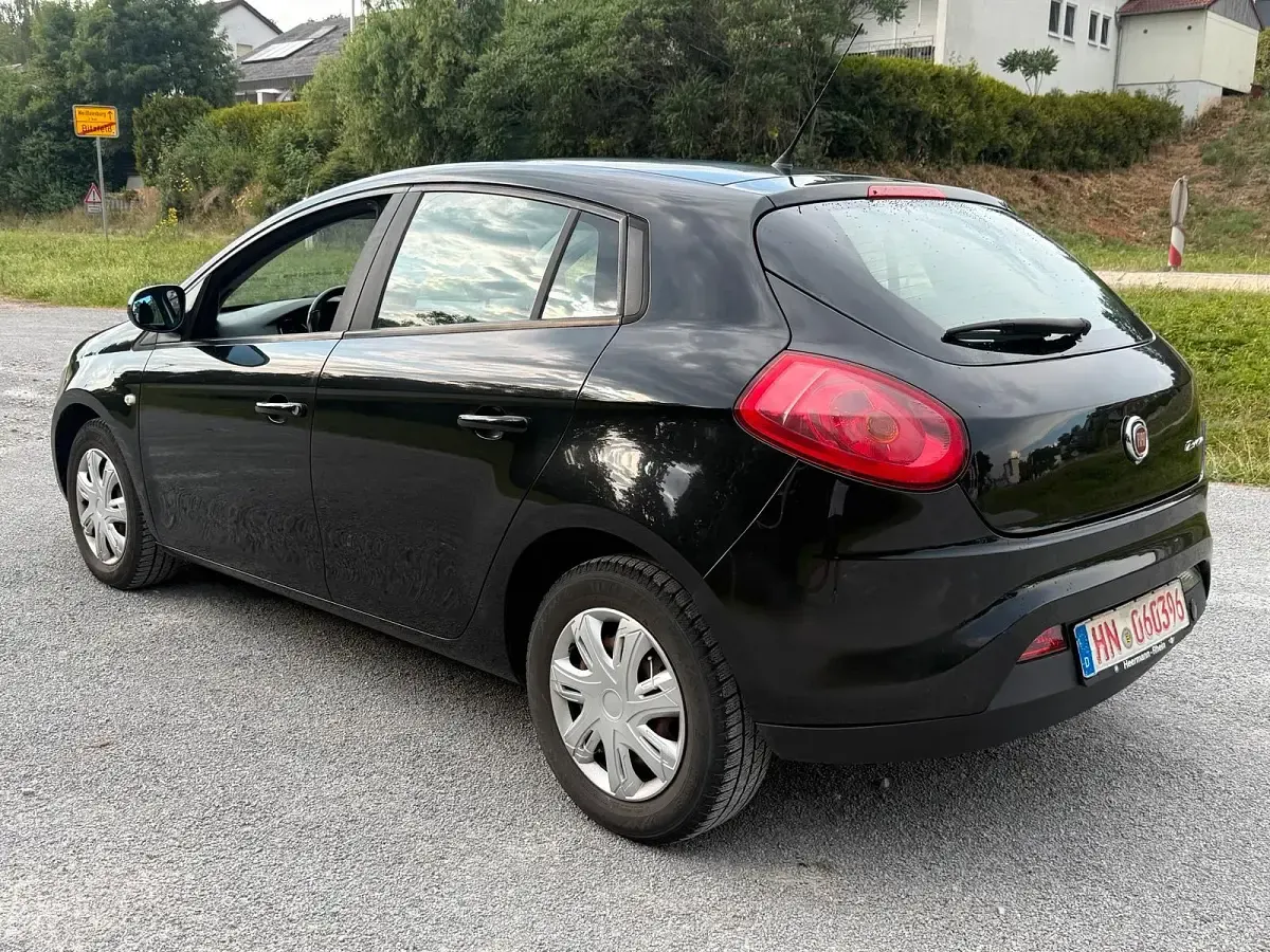 Gebraucht Fiat Bravo 90 PS (66 kW) 2009 Schwarz Kleinwagen