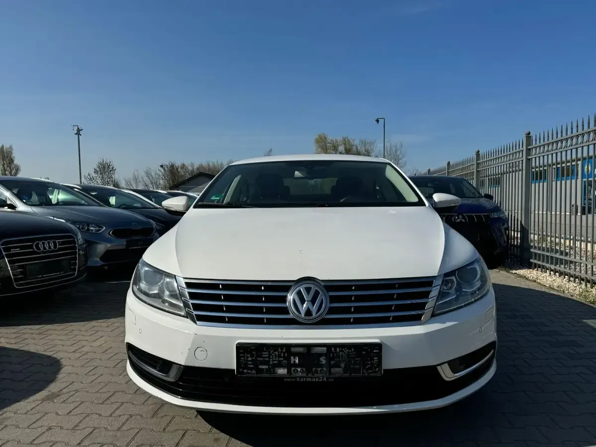 Gebraucht VW CC Basis 140 PS (102 kW) 2012 Weiß Limousine
