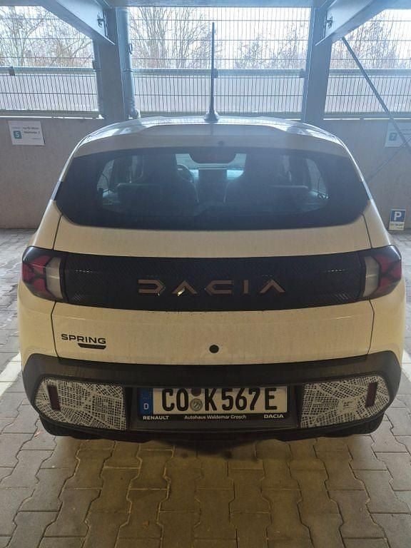 Weiß Neu 2025 Dacia Spring Extreme Kleinwagen | 18.000 € (Fairer Preis) - Bild 1/4