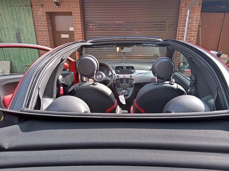Second-hand Fiat 500C 2015 Roșu Cabrio