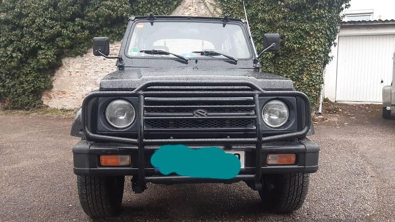 Second-hand Suzuki Samurai 69 CP (50 kW) 1992 Negru SUV