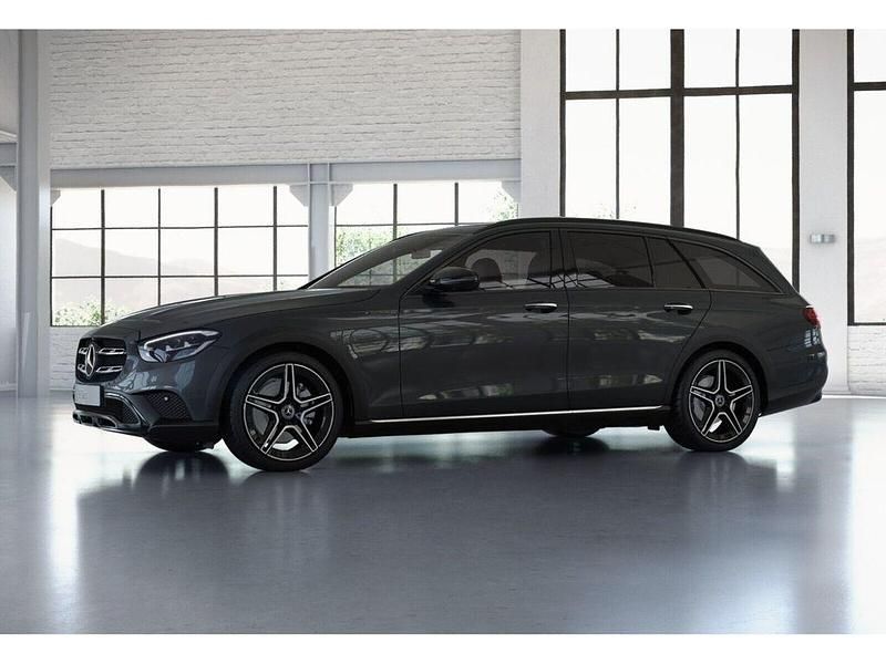 Gebraucht Mercedes E200 Avantgarde 197 PS (144 kW) 2021 Grau Limousine