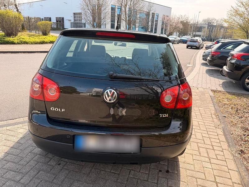 Gebraucht VW Golf V 105 PS (77 kW) 2007 Schwarz Limousine