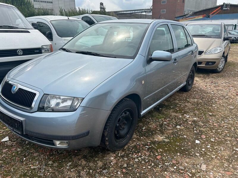 Gebraucht Skoda Fabia Classic 54 PS (39 kW) 2004 Grau Kleinwagen