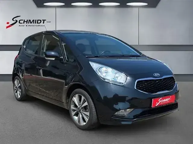 Gebraucht Kia Venga Spirit 125 PS (91 kW) 2015 Schwarz Kleinwagen