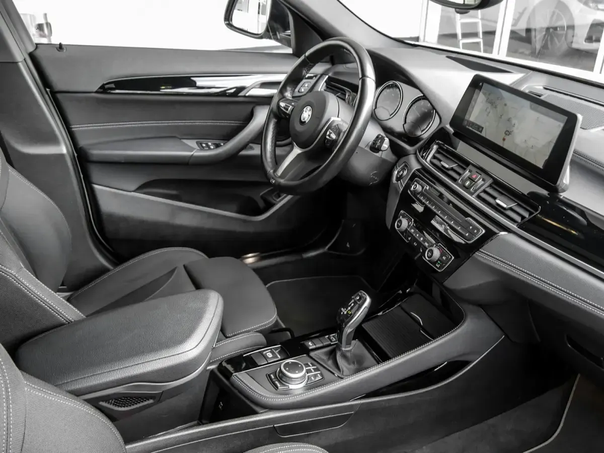 Gebraucht BMW X2 Performance 190 PS (139 kW) 2022 Weiß SUV