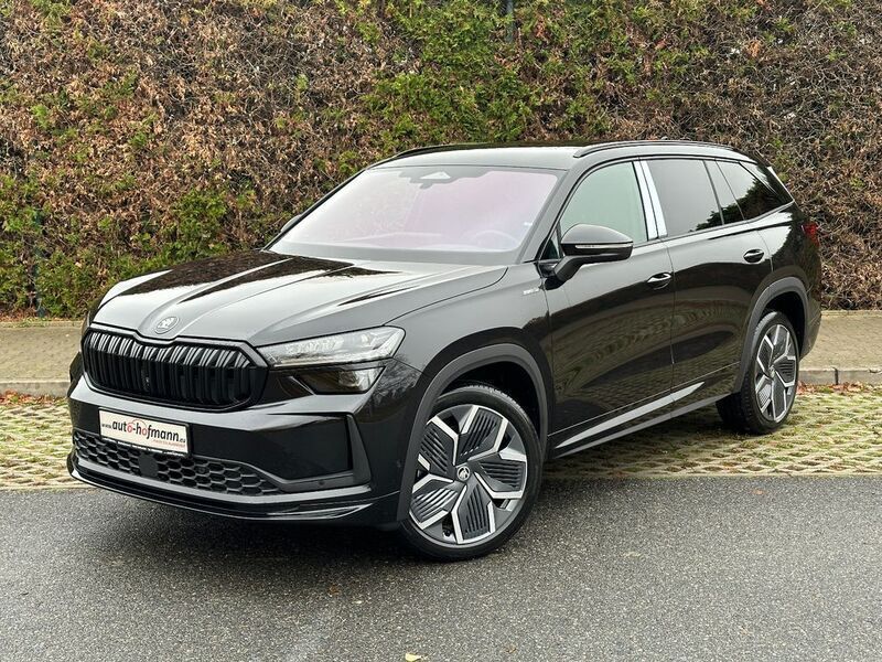 Schwarz Neu 2025 Skoda Kodiaq SportLine SUV | 56.090 € (Teuer) - Bild 1/4