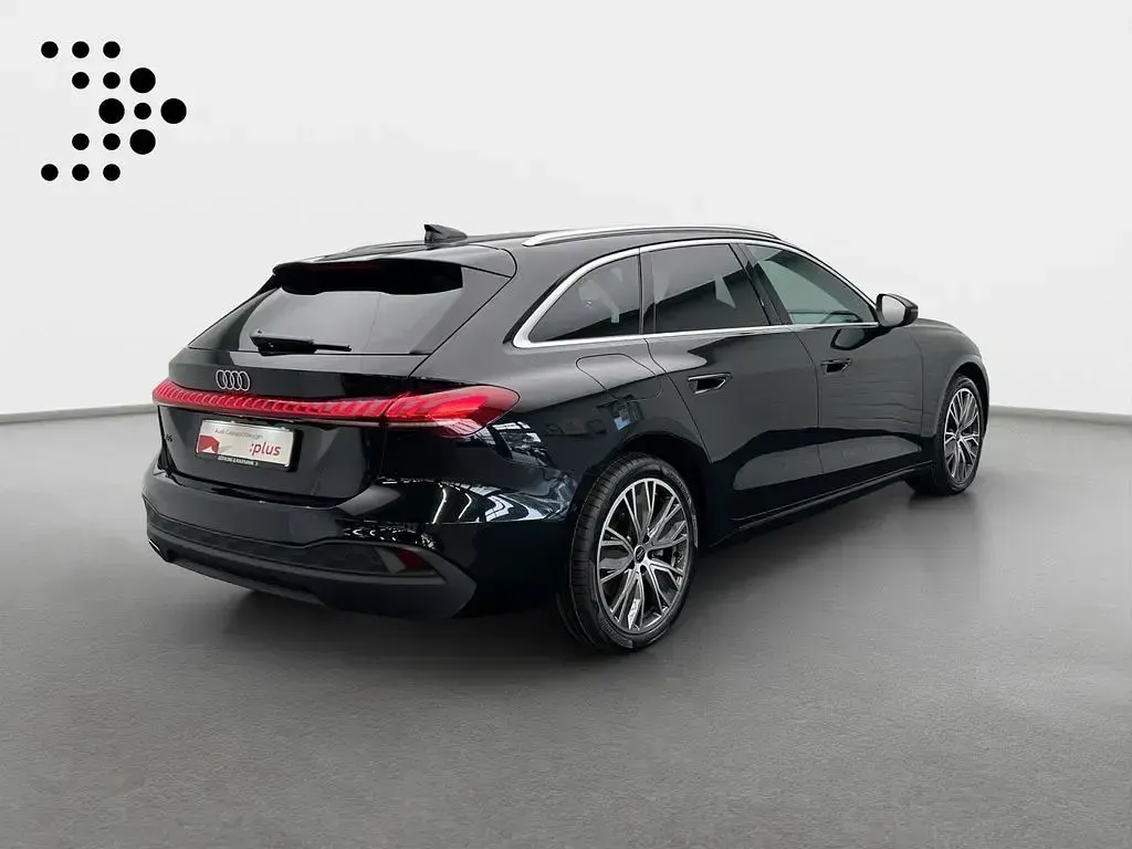 Gebraucht Audi A5 Sport 204 PS (150 kW) 2025 Mythosschwarz metallic Kombi
