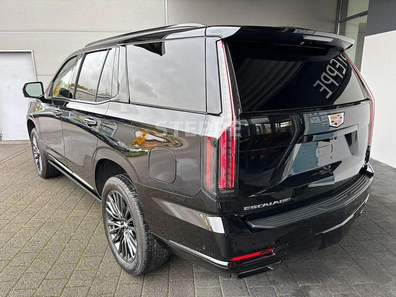 Neu Cadillac Escalade 426 PS (313 kW) 2025 Schwarz SUV