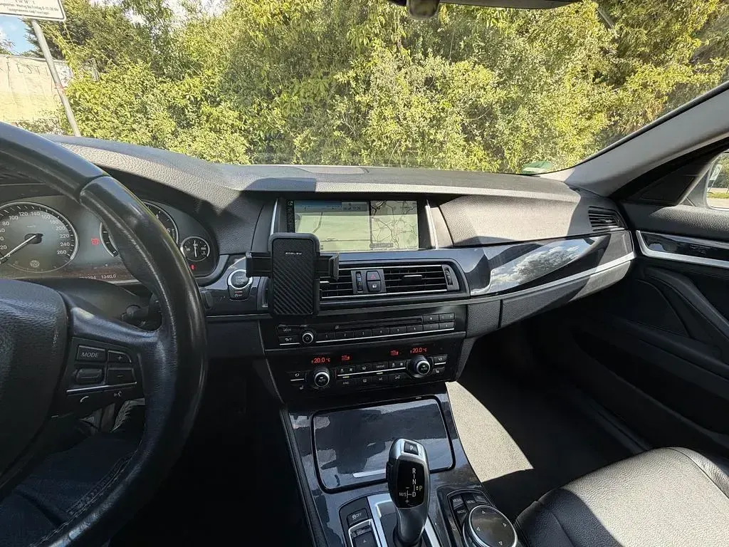 Gebraucht BMW 520 184 PS (135 kW) 2014 Weiß Kombi