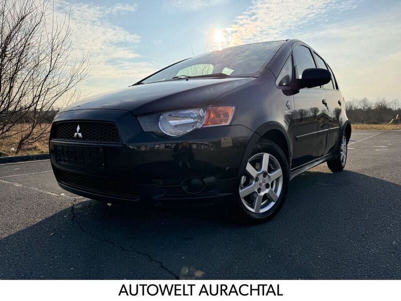Schwarz Gebraucht 2011 Mitsubishi Colt Edition Kleinwagen | 3.480 € (Fairer Preis) - Bild 1/4