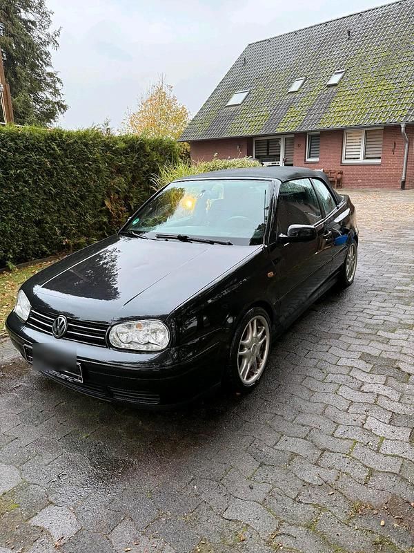 Schwarz Gebraucht 1998 VW Golf Cabriolet Cabrio | 1.600 € (Superpreis) - Bild 1/4