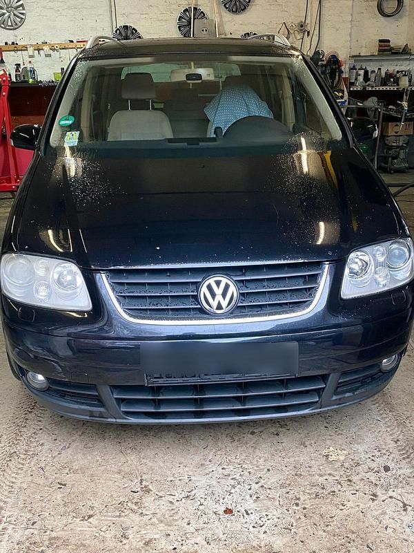 Gebraucht VW Touran 140 PS (102 kW) 2006 Schwarz Van / Kleinbus
