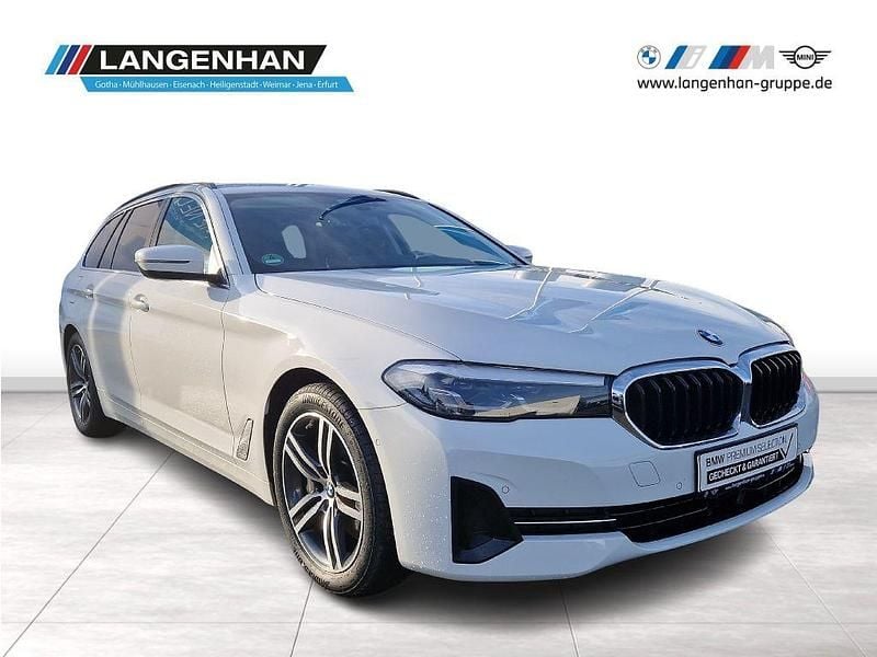 Gebraucht BMW 530 286 PS (210 kW) 2022 Weiß Kombi