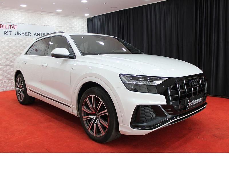 Gebraucht Audi Q8 S-Line 286 PS (210 kW) 2022 Weiß SUV