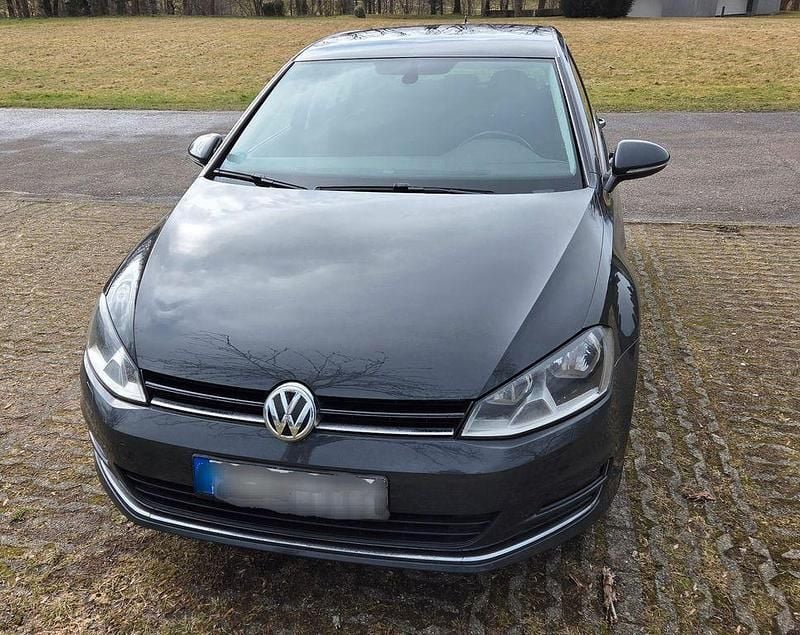Gebraucht VW Golf VII LOUNGE 150 PS (110 kW) 2015 Grau Limousine