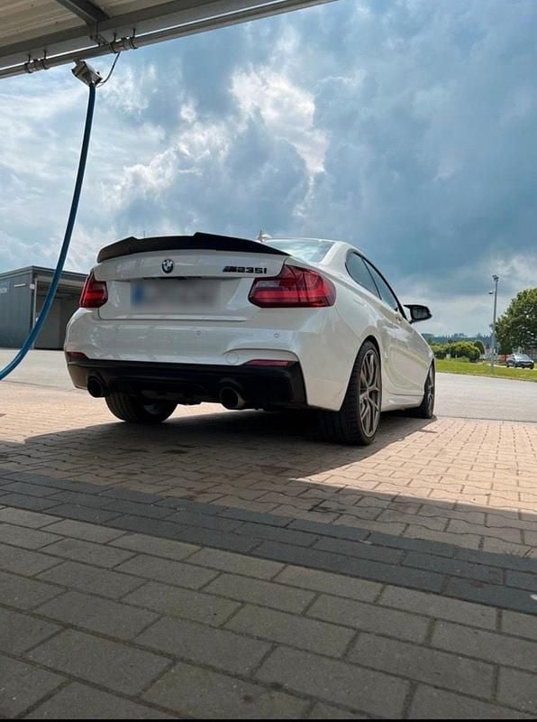 Gebraucht BMW M235 326 PS (239 kW) 2014 Weiß Coupé