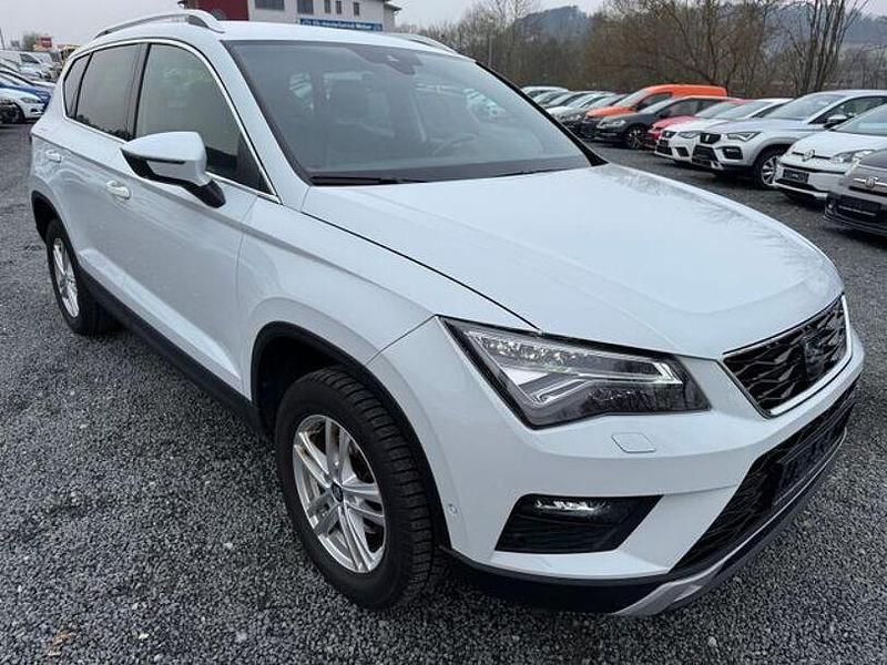 Weiß Gebraucht 2020 Seat Ateca XCELLENCE SUV | 19.660 € (Fairer Preis) - Bild 1/4