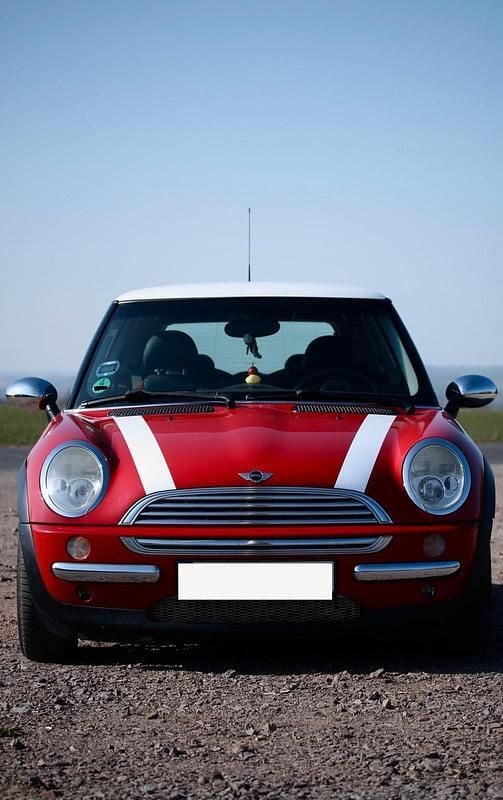 Rot Gebraucht 2001 Mini Cooper Kleinwagen | 1.450 € - Bild 1/4